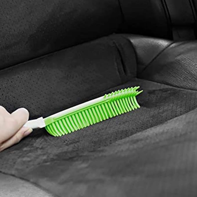 LandHope 2 Pack Pet Hair Removal Tool Pet Hair Remover Rubber Cat Hair Remover Portable for Carpet Clothes Furniture Sofa Leather Car Seat Bath with Massage Effect (Green + Blue)