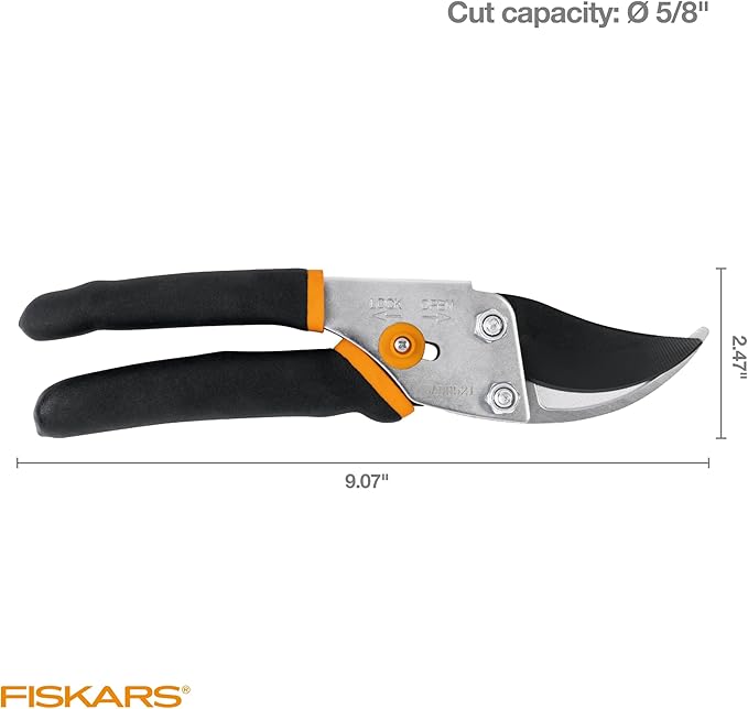 Fiskars Bypass Pruning Shears, 5/8-Inch Cut Capacity Garden Clippers, Gardening Scissors with Sharp, Rust Resistant Steel Blade
