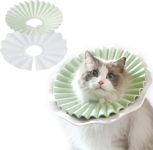 Soft Cat Cone Collar for Cats– Adjustable Lightweight Recovery E-Collar to Stop Licking, Scratching & Biting After Surgery, Comfortable Wound Healing Cone Alternative (Green, M)