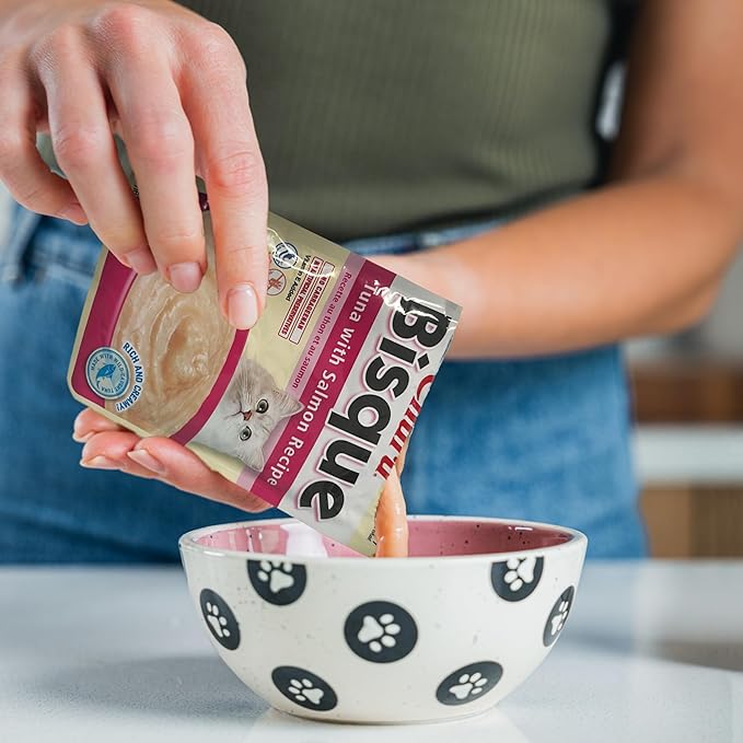 INABA Churu Bisque for Cats, Creamy Lickable Purée Side Dish with Vitamin E, 1.4 Ounces per Pouch, 12 Pouches, Chicken Variety