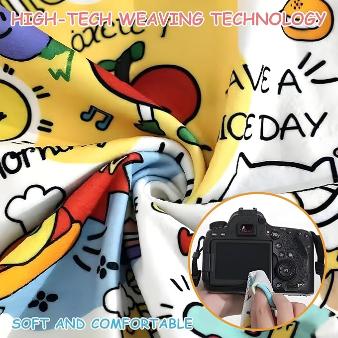 Cat Grooming Restraint Wrap – Self-Adhering Swaddle for Nail Clipping, Anti-Scratch & Escape-Proof, Calming Cat Swaddle Wrap for Grooming or Medication (Large, for 7–12 Month Kittens)