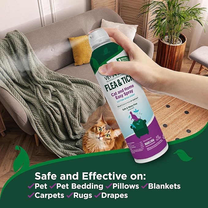 Vet's Best Natural Flea & Tick Easy Spray for Cats – Natural Flea & Tick Prevention with Cotton Spice Scent – Plant-Based Cat Spray with Essential Oils – Gentle Pest Control Formula – 14 oz Bottle