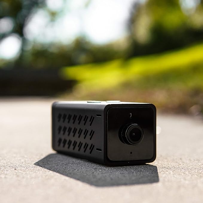 Equine Eye Voyager - Wireless Horse Trailer Camera – Live Video to Your Mobile with Night Vision, Audio - 8 Hours Battery Life - No Cell Signal Needed - Compatible with iPhone & Android Devices