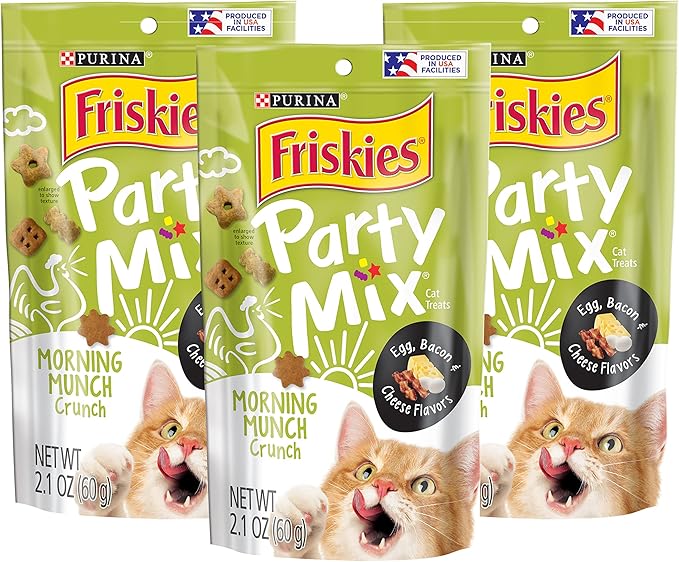 Purina Friskies Party Mix Cat Treats, Morning Munch Crunch with Egg, Bacon & Cheese Flavors, Crunchy & Bite-Sized Cat Treats, 2.1 OZ Pouch (Pack of 3)