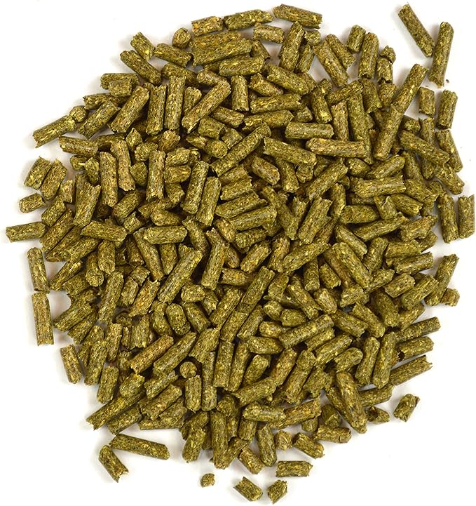 Oxbow Animal Health Garden Select Rabbit Food, Adult Rabbit, Made Timothy Hay, Vitamin & Mineral Rich Pet Food Pellets, Bunny Supplies, Made in USA, High Fiber, 4 lb Bag